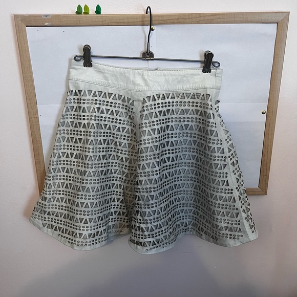 White Leather Double Layer Cutout Skirt. - Picture 2 of 7